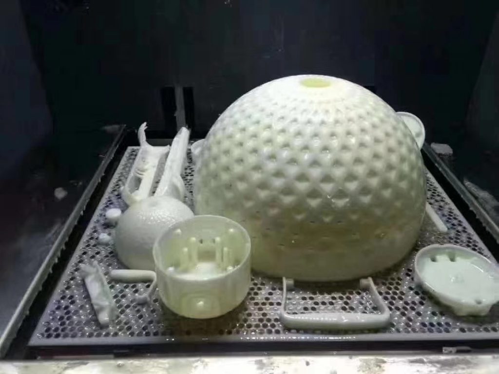 新闻《小批量生产，如何选择合适的工艺和材料？》的配图